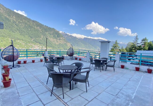 Hotel Meadows Manali